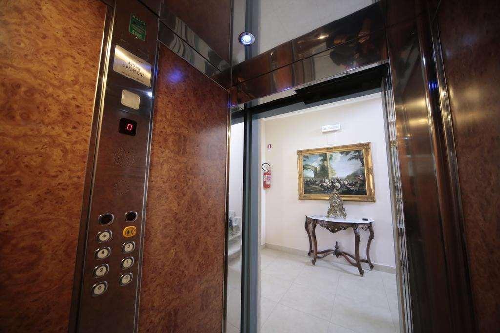 Club Hotel Kennedy Рочела Йоника Удобства снимка